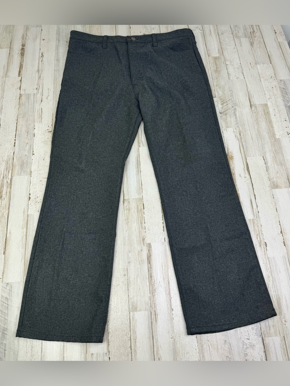 Wrangler Vintage Men's Pants Slacks Size 36x30 Gray Western Polyester 82WN